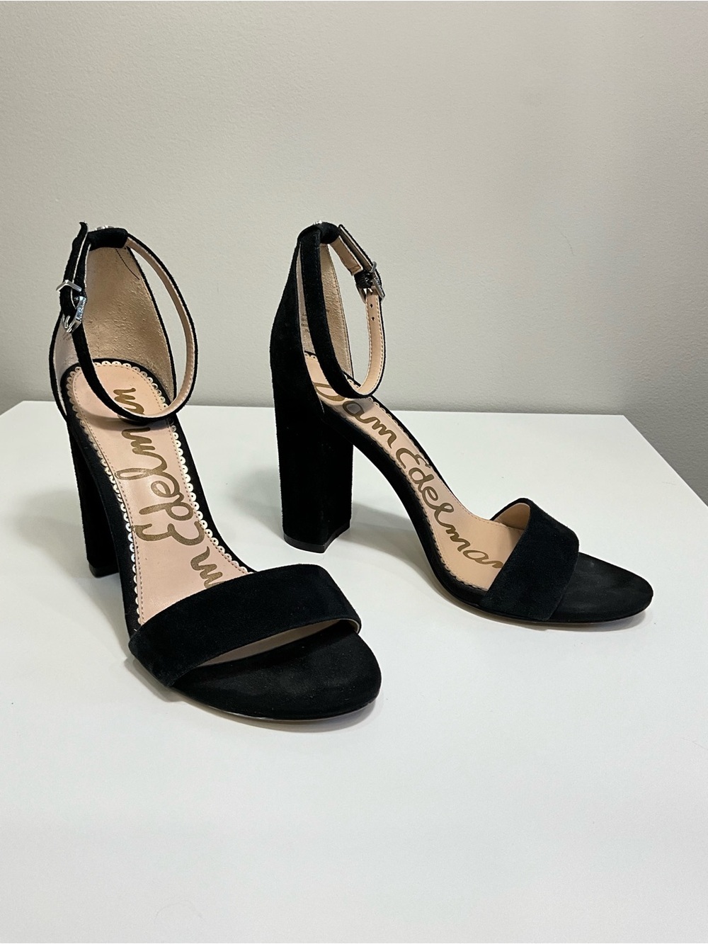 SAM EDELMAN Yaro Black Suede Ankle Strap Block Heel Sandals Size 8 Women